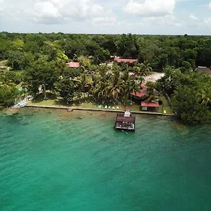 Coras Place Lagoon Front Apartment Bacalar